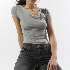 URBAN OUTFITTERS TOP